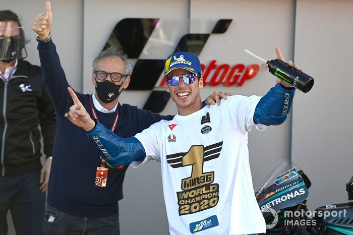 Campeón Joan Mir, Team Suzuki MotoGP, Franco Franco Uncini, Oficial de Seguridad del Gran Premio de la FIM