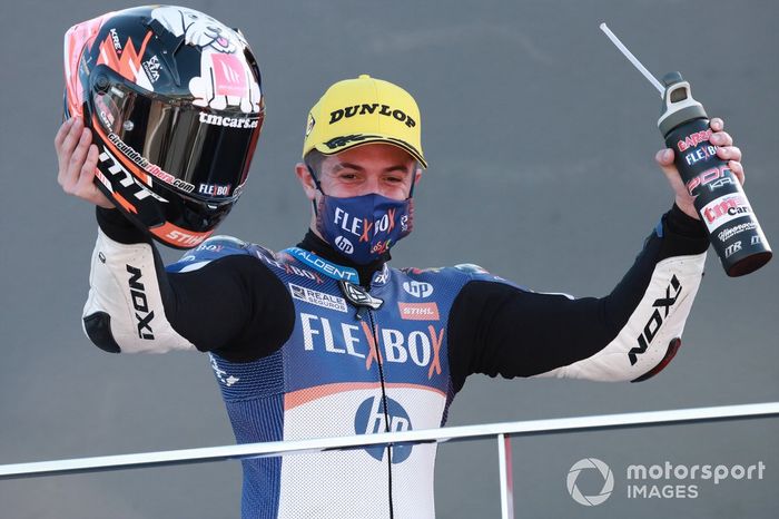 Hector Garzo, Pons HP40