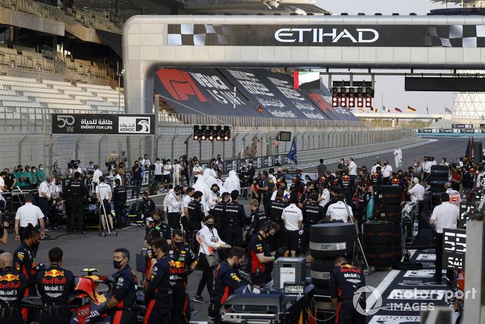 La parrilla antes del inicio