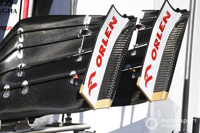 El alerón delantero del Alfa Romeo Racing C39 