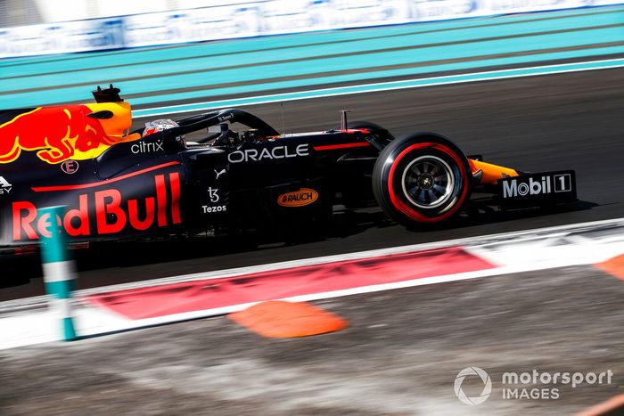Max Verstappen, Red Bull Racing RB16B