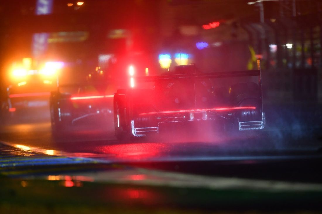 Seguir la acción de noche