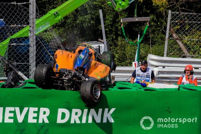 El accidente de Alexander Peroni, Campos Racing, en Monza