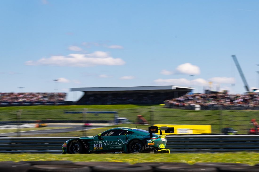 Gilles Magnus, Comtoyou Racing Aston Martin Vantage GT3.