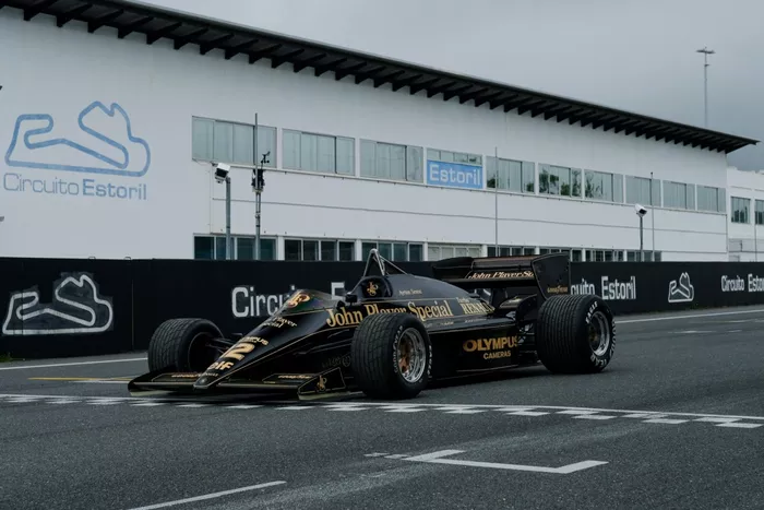 アイルトン・セナのF1初優勝から40年。“伝説の地”エストリルにロータス