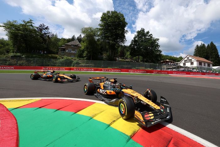 Lando Norris, McLaren, Oscar Piastri