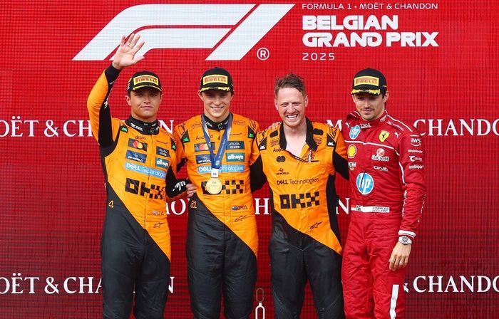 Charles Leclerc, Ferrari, Lando Norris, McLaren, Oscar Piastri, McLaren