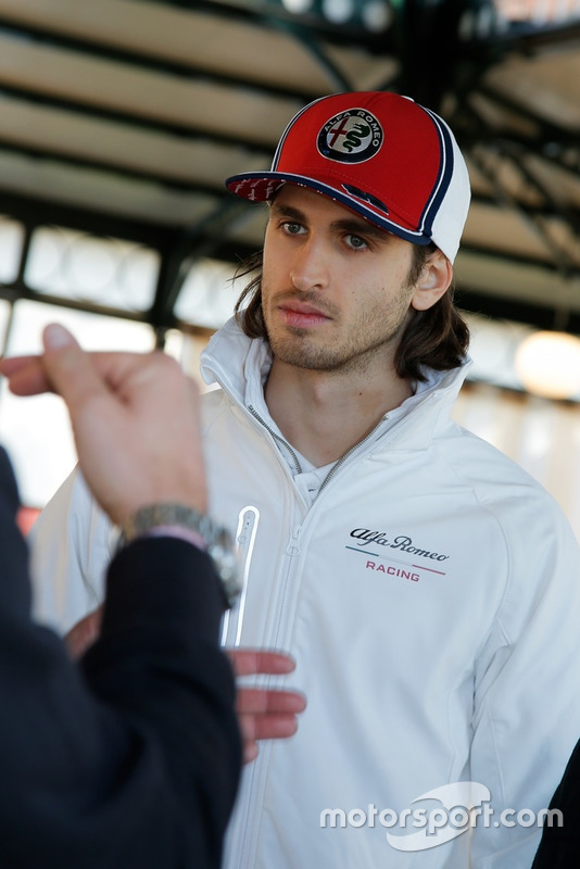 Антонио Джовинацци, Alfa Romeo Racing