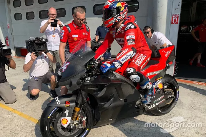 Andrea Dovizioso, Ducati Team carenado