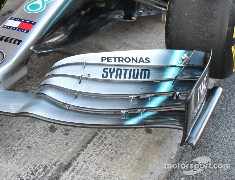 Mercedes W10