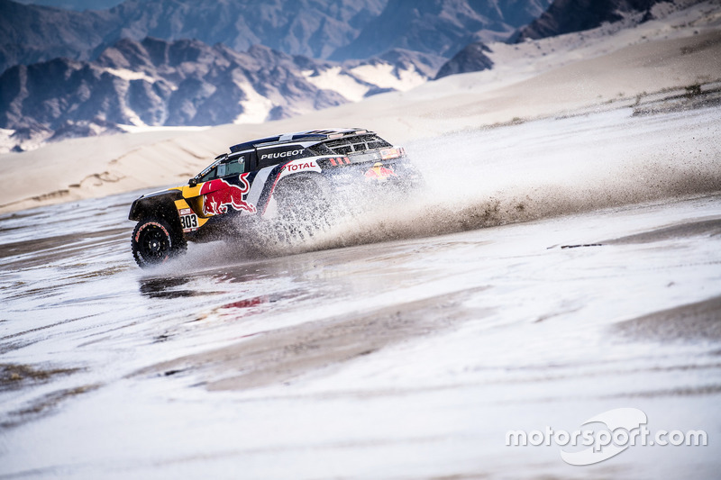 #303 Peugeot Sport Peugeot 3008 DKR: Carlos Sainz, Lucas Cruz