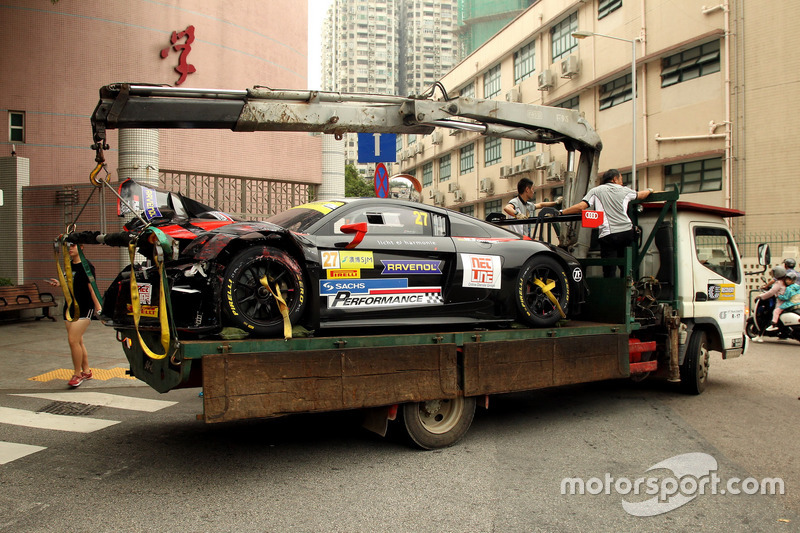 The crashed cra of Markus Pommer, Aust Motorsport, Audi R8 LMS