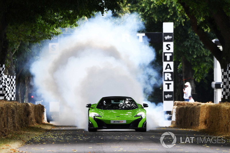 McLaren 675LT