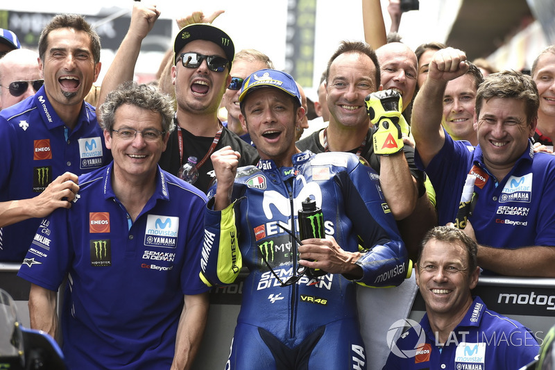 Валентино Росси, Yamaha Factory Racing