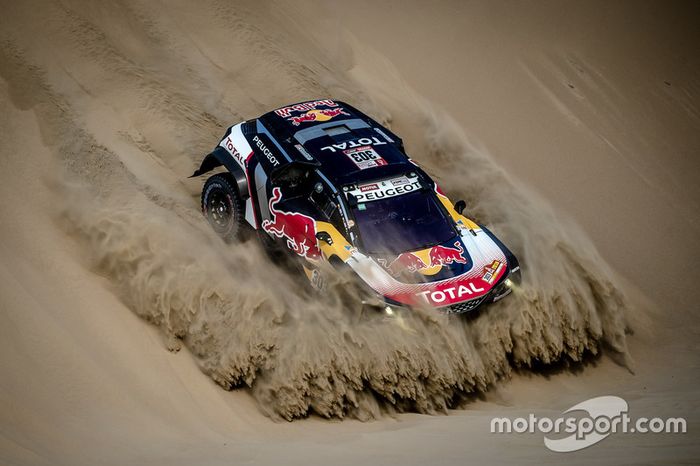 #303 Peugeot Sport Peugeot 3008 DKR: Carlos Sainz, Lucas Cruz