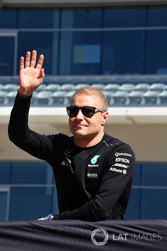 Valtteri Bottas, Mercedes AMG F1 on the drivers parade