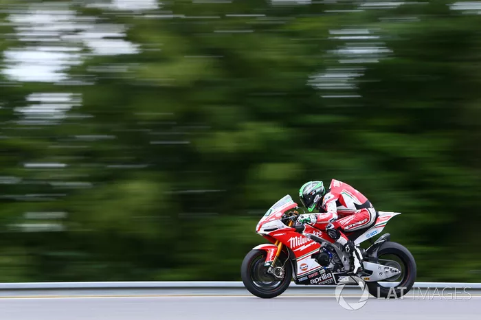 Eugene Laverty, Milwaukee Aprilia