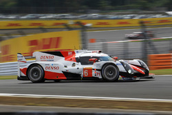 #6 Toyota Racing Toyota TS050 Hybrid: Стефан Сарразан, Майк Конвей, Камуі Кобаясі