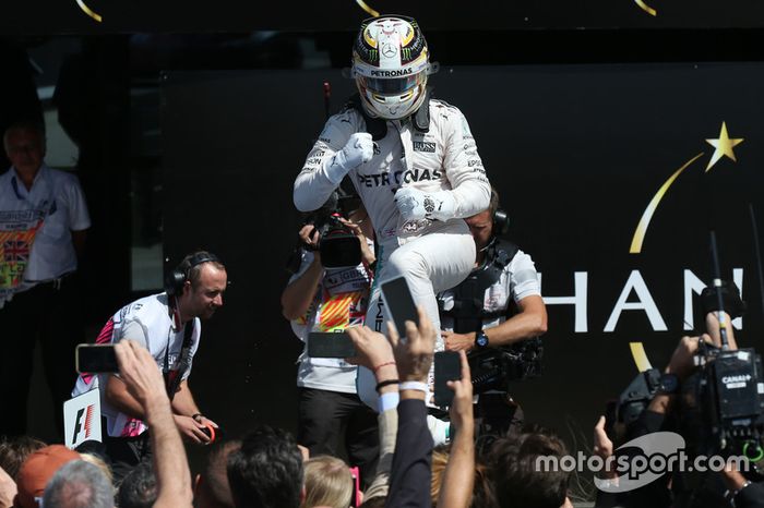 Hamilton también ganó en Gran Bretaña