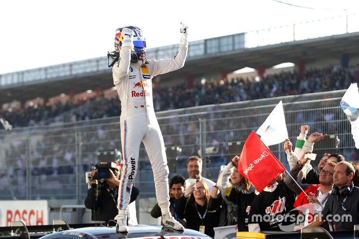 Outro campeão saiu no DTM, Marco Wittmann, após a etapa final em Hockenheim.