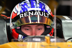Sergey Sirotkin, Renault Sport F1 Team RS17