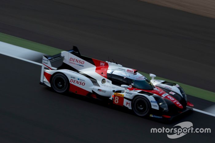 #8 Toyota Gazoo Racing Toyota TS050 Hybrid: Anthony Davidson, Sébastien Buemi, Kazuki Nakajima