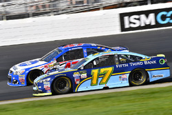 Ricky Stenhouse Jr., Roush Fenway Racing Ford and A.J. Allmendinger, JTG Daugherty Racing Chevrolet