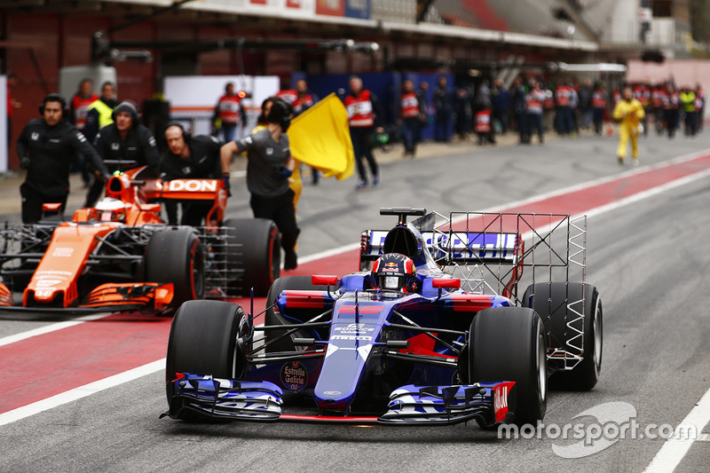 Данііл Квят, Scuderia Toro Rosso STR12, Стоффель Вандорн, McLaren MCL32