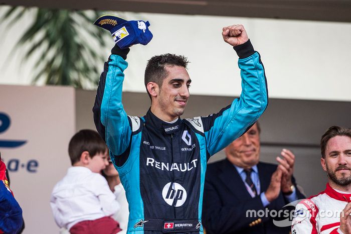 Podio: ganador de la carrera Sébastien Buemi, Renault e.Dams