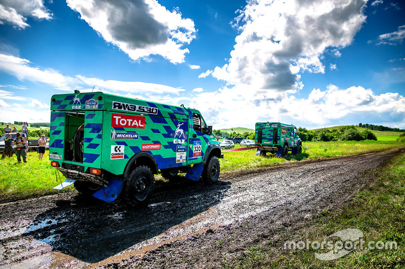 #320 GAZ RAID SPORT: Boleslav Levitskii, Aleksandr Obukhov