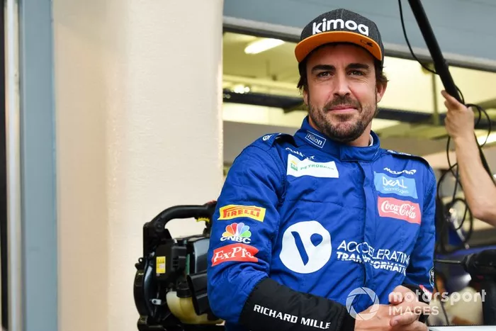 Testes com McLaren no Bahrein