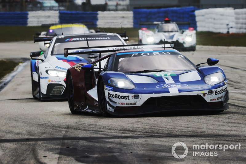 #67 Ford Chip Ganassi Racing Ford GT: Andy Priaulx, Harry Tincknell 