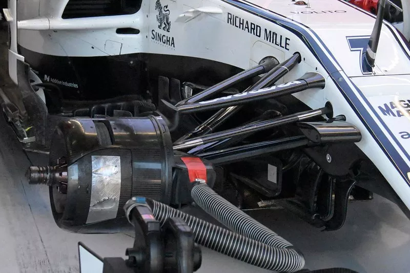 Alfa Romeo Racing C38 detail