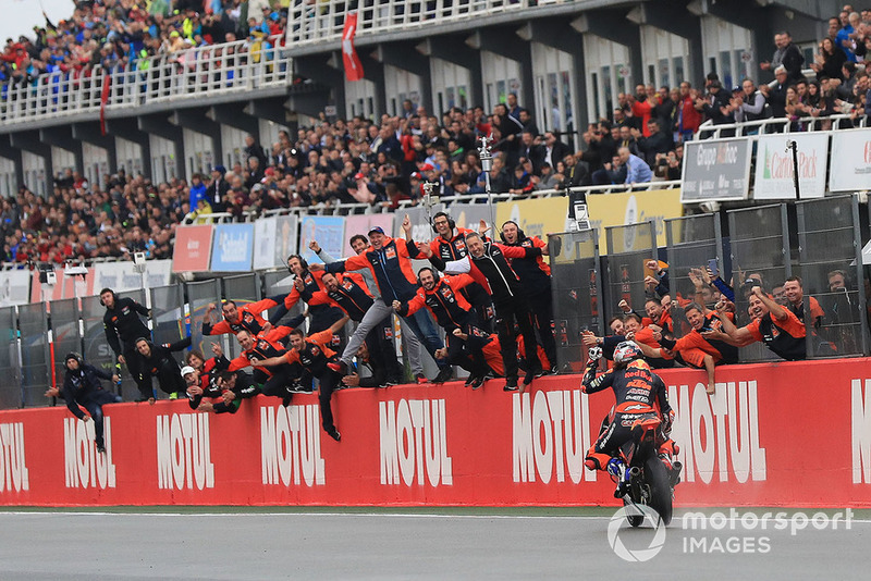 Победа дебютанта Moto3 в его первой же гонке