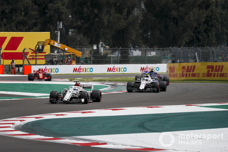 Marcus Ericsson, Sauber C37, Sergey Sirotkin, Williams FW41 and Brendon Hartley, Scuderia Toro Rosso STR13