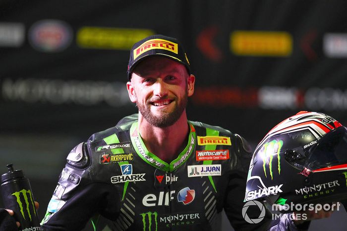Ganador de la pole Tom Sykes, Kawasaki Racing