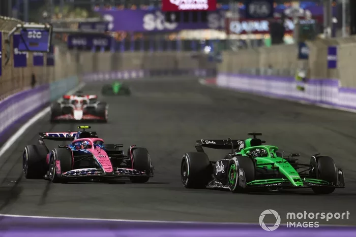Nico Hulkenberg, Sauber, Jack Doohan, Alpine