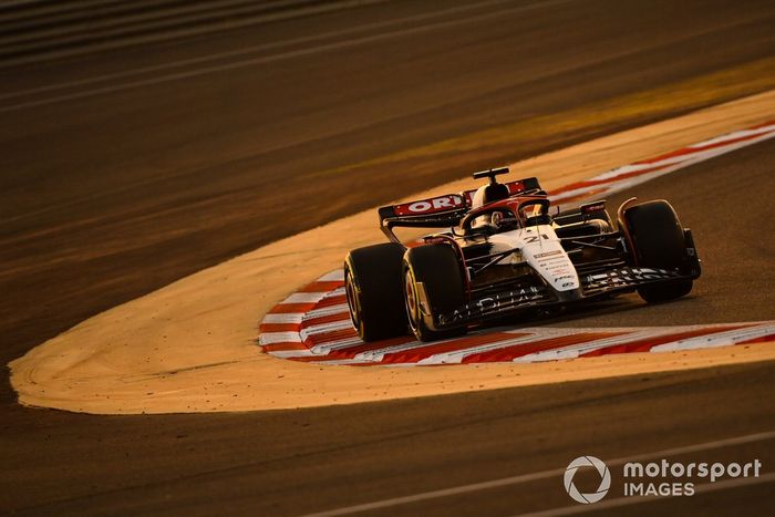 Nyck de Vries, AlfaTauri AT04