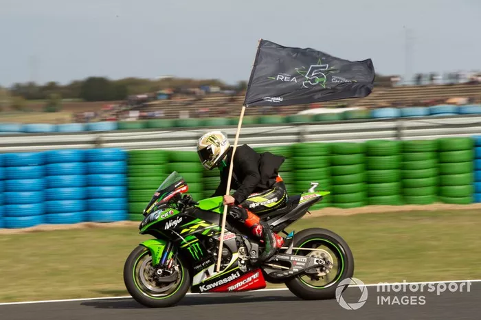Jonathan Rea, Kawasaki Racing Team celebra su quinto título mundial