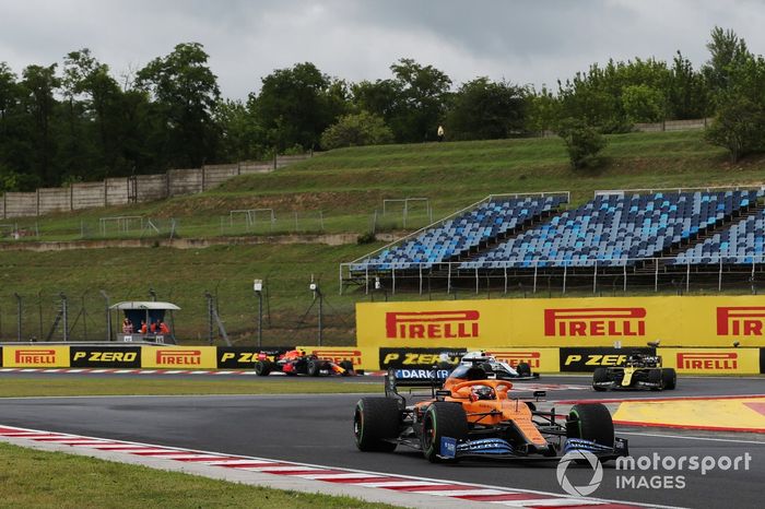 Carlos Sainz Jr., McLaren MCL35 
