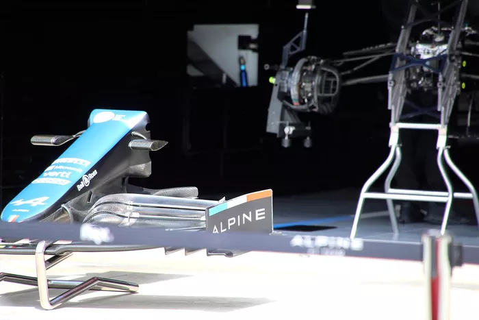 Alerón delantero del Alpine A521