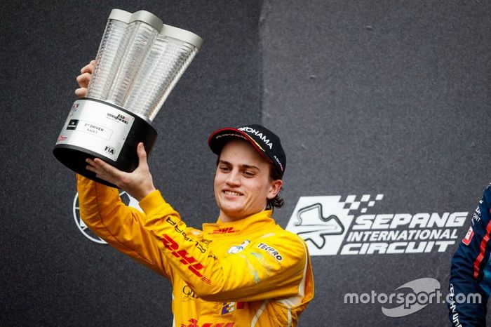 Podium: second place Aurélien Panis, Comtoyou DHL Team CUPRA Racing CUPRA TCR