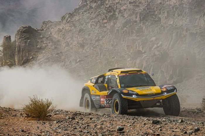 #322 Geely Auto Shell Lubricant Cooper Tires Team: Wei Han, Min Liao