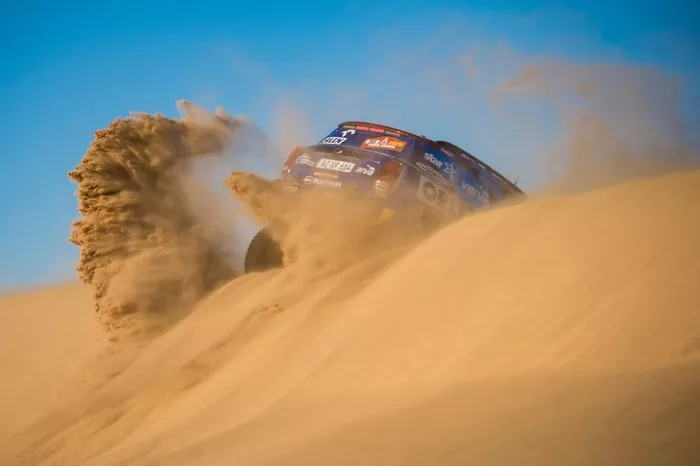 #303 JCW X-Raid Team: Jakub Przygonski, Timo Gottschalk