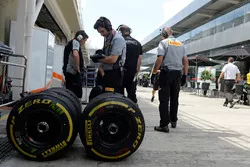 Des pneus Pirelli