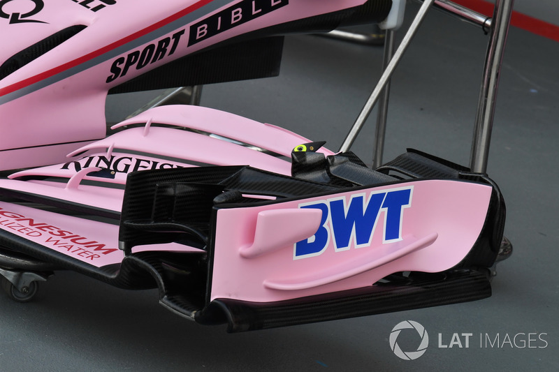 Detalle del alerón delantero del Sahara Force India VJM10