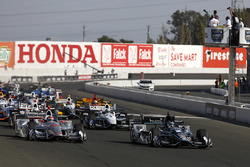 Старт: лідирує Джозеф Ньюгарден, Team Penske Chevrolet