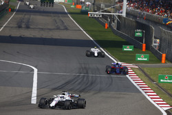 Ленс Стролл, Williams FW41 Mercedes, П'єр гаслі, Toro Rosso STR13 Honda, Сергій Сироткін, Williams F