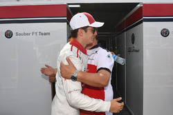 Charles Leclerc, Sauber celebrates with the team