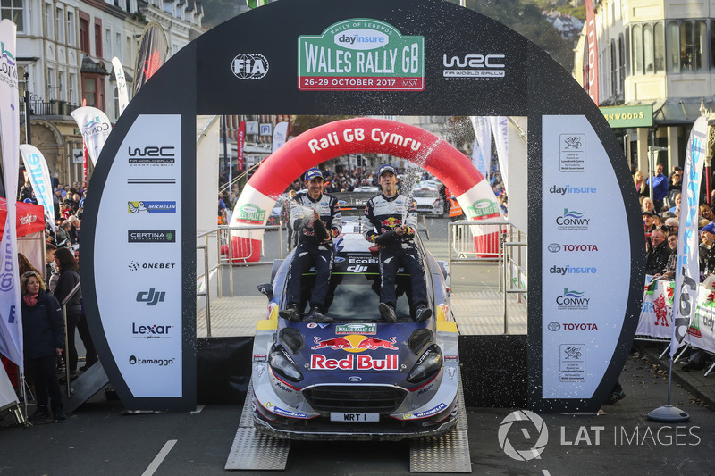 Juara dunia Sébastien Ogier, Julien Ingrassia, Ford Fiesta WRC, M-Sport bersama tim